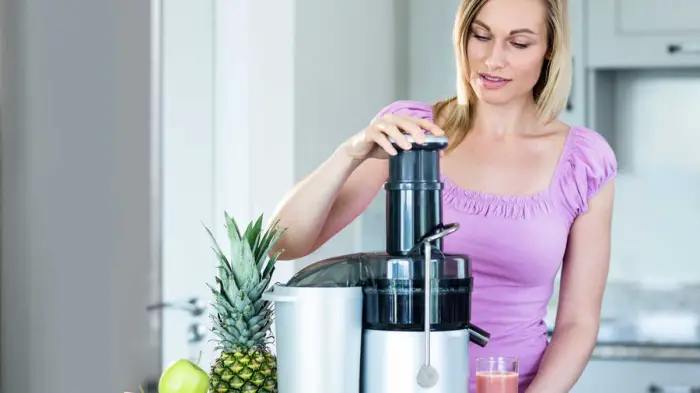 Meilleur extracteur de jus pour légumes verts (céleri, épinards)